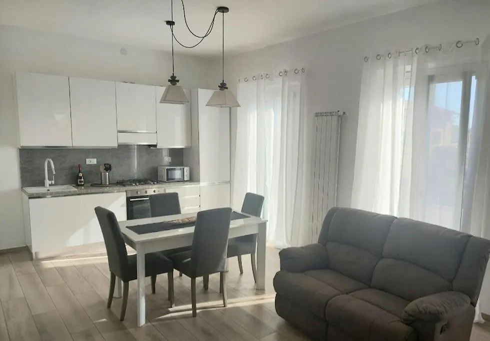 Pietrasanta Apartment